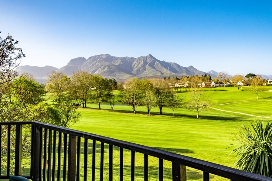 To Let 3 Bedroom Property for Rent in Fancourt Western Cape